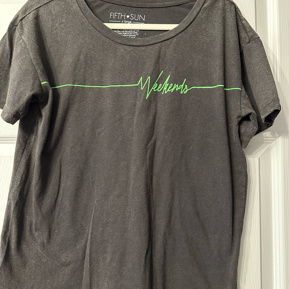 Fifth Sun Gray T-Shirt with Green 'Weekends' Print